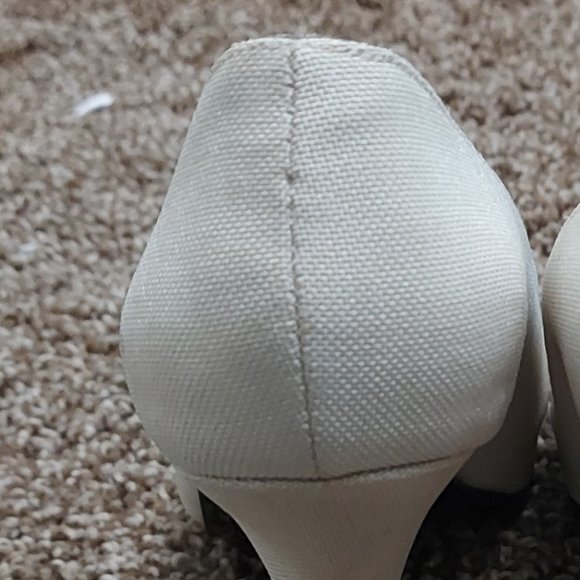 💥Host Pick💥C&A Tuxedo Heels - Picture 5 of 7